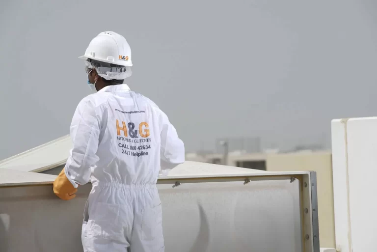 water-tank-cleaning